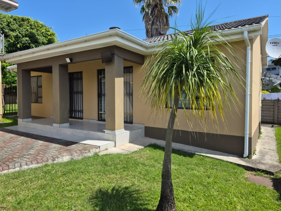 4 Bedroom Property for Sale in Blue Bend Eastern Cape